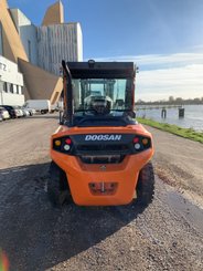 Chariot élévateur diesel Doosan D70S-9 - 8