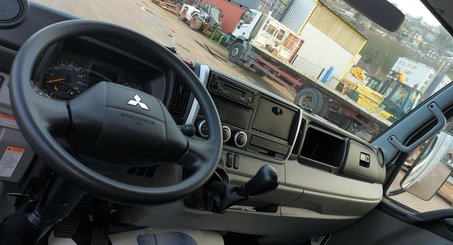 Camion benne Mitsubishi FUSO Canter - 8