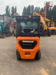 Chariot élévateur diesel Doosan D25NXS - 3