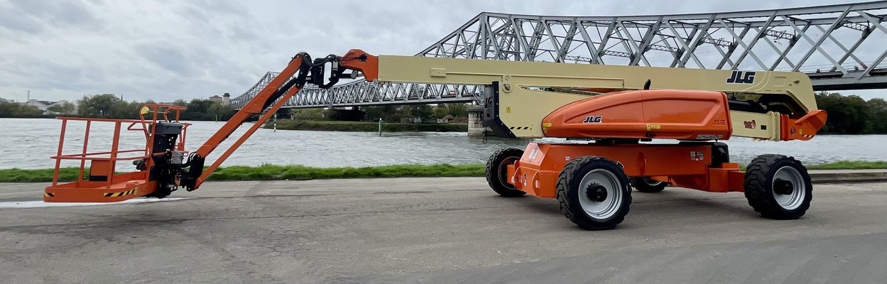 Nacelle articulée JLG 1250AJP