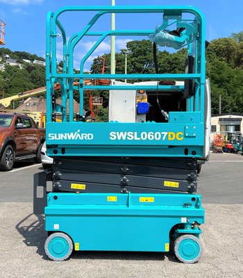 Nacelle ciseaux électrique Sunward SWSL0607DC