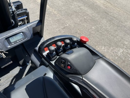 Chariot élévateur électrique Doosan B30X-7PLUS