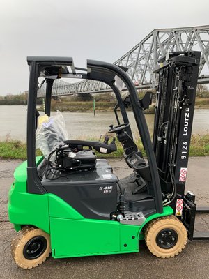 Chariot élévateur électrique CESAB B416II