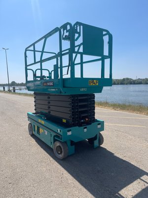 Nacelle ciseaux électrique Sunward SWSL1412DC