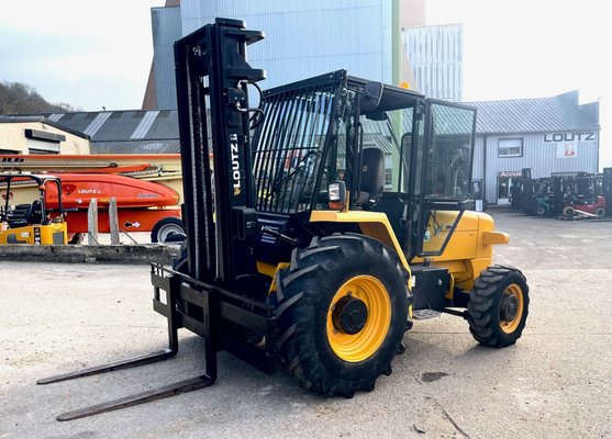 Chariot élévateur tout terrain JCB 930