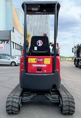 Mini pelle Yanmar VIO17