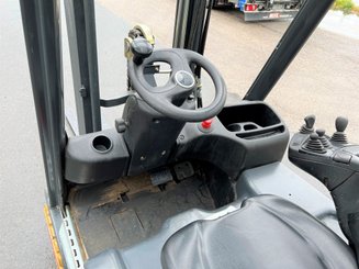 Chariot élévateur électrique Linde E16-02 - 8