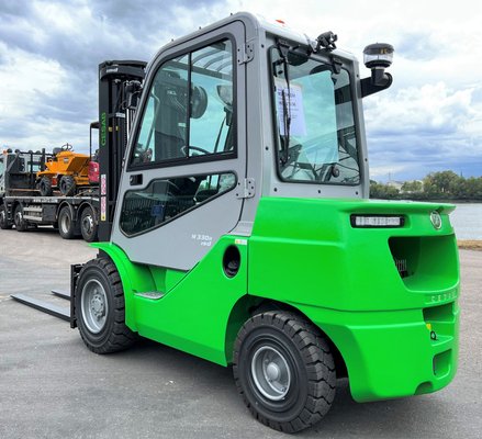 Chariot élévateur diesel CESAB CESAB M330H DV