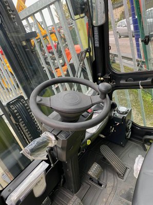 Chariot élévateur diesel Clark GTS25D