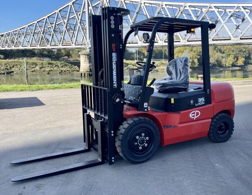 Chariot élévateur électrique EP Equipment EFL352