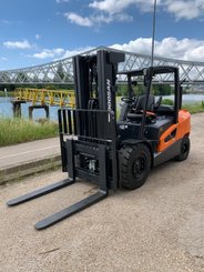 Chariot élévateur diesel Doosan D50CS-9 - 3