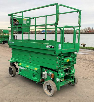 Nacelles ciseaux JLG 3246ES
