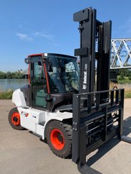 Chariot élévateur diesel Bobcat D70S-9 - 11