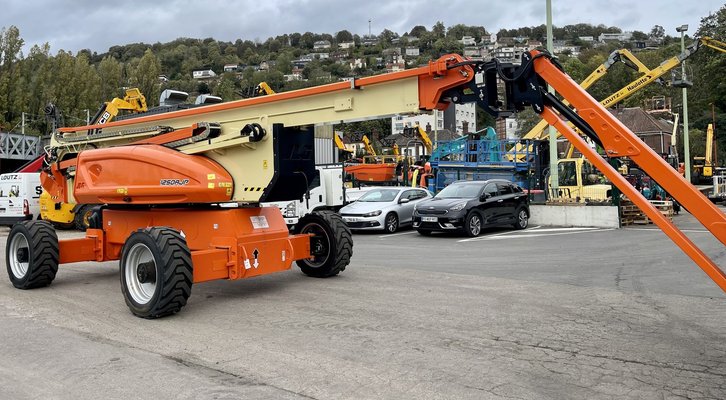 Nacelle articulée JLG 1250AJP