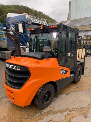 Chariot élévateur diesel Doosan D55C-9