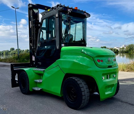 Chariot élévateur électrique CESAB B880HII