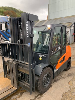 Chariot élévateur diesel Doosan D55C-9