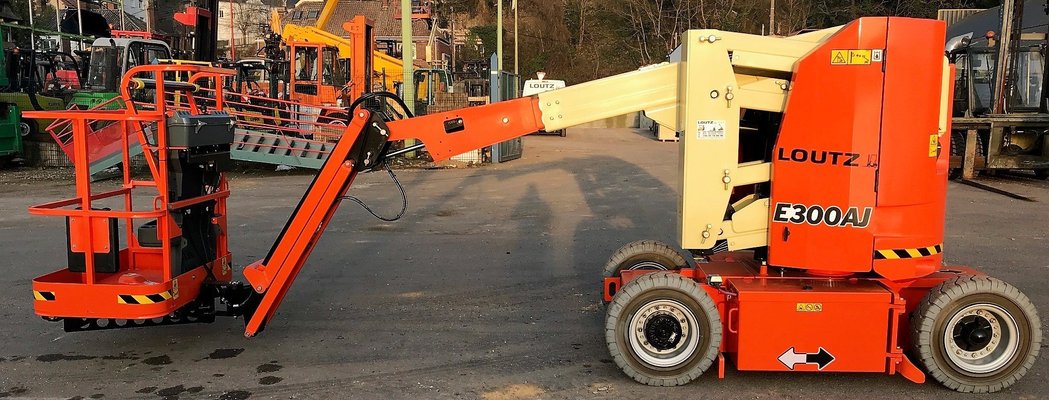 Nacelle articulée - E300AJ