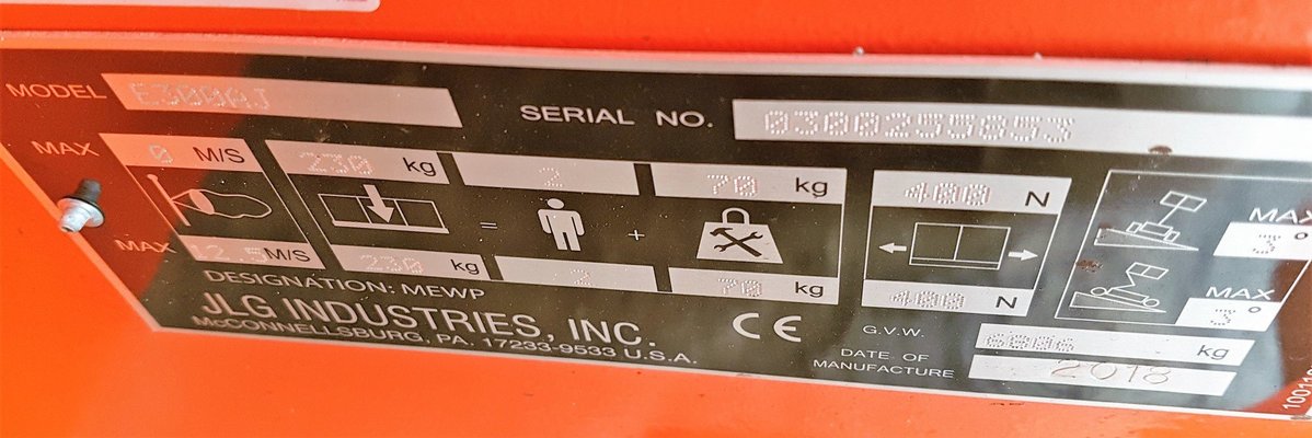 Nacelle articulée JLG E300AJ