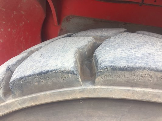 Chariot élévateur lourd diesel Kalmar DCE180-6