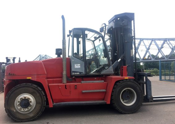 Chariot élévateur lourd diesel Kalmar DCE180-6