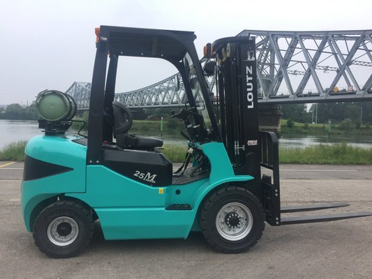 Chariot élévateur gaz Maximal FGL25T