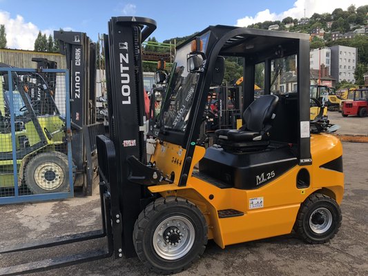 Chariot élévateur gaz Maximal FGL25T