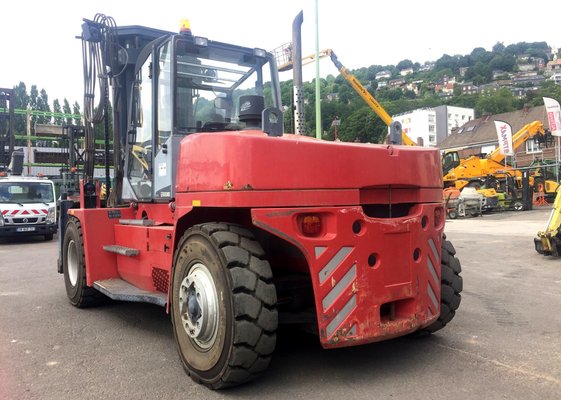 Chariot élévateur lourd diesel Kalmar DCE180-6
