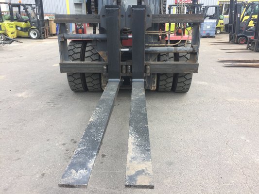 Chariot élévateur lourd diesel Kalmar DCE180-6