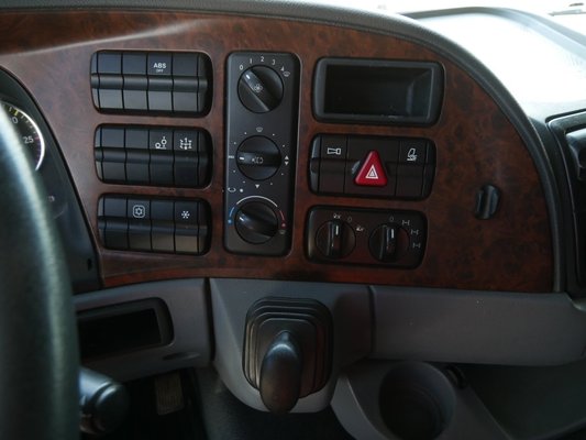 Tracteur Routier Mercedes-Benz ACTROS 2041