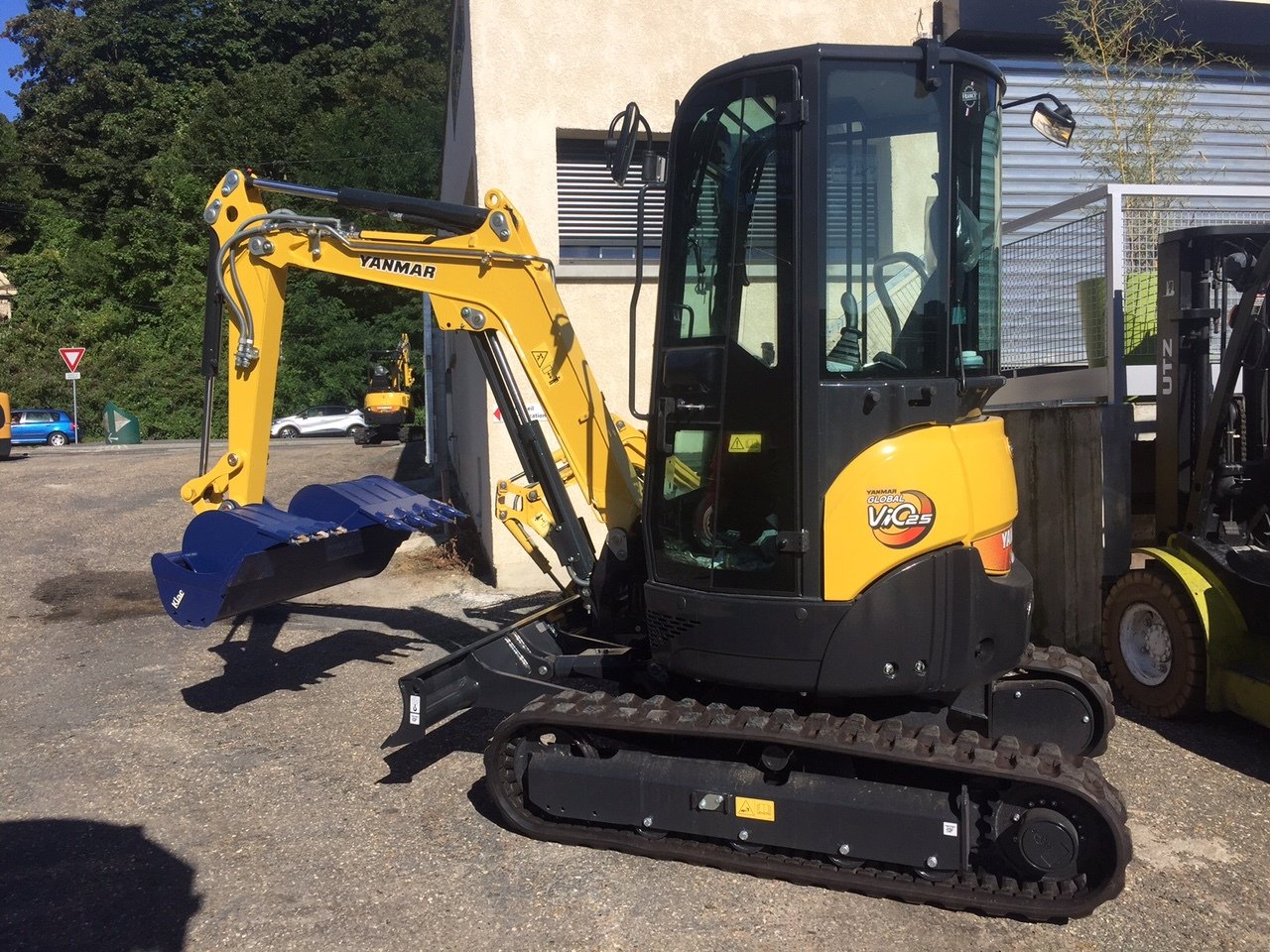 Mini pelle Yanmar VIO25 à vendre sur Loutz