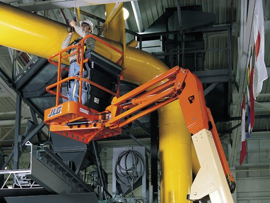 Nacelle articulée JLG E300AJP