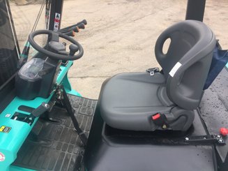 Chariot élévateur gaz Maximal FGL25T - 11
